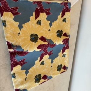 Rachael Pally floral clutch new never used